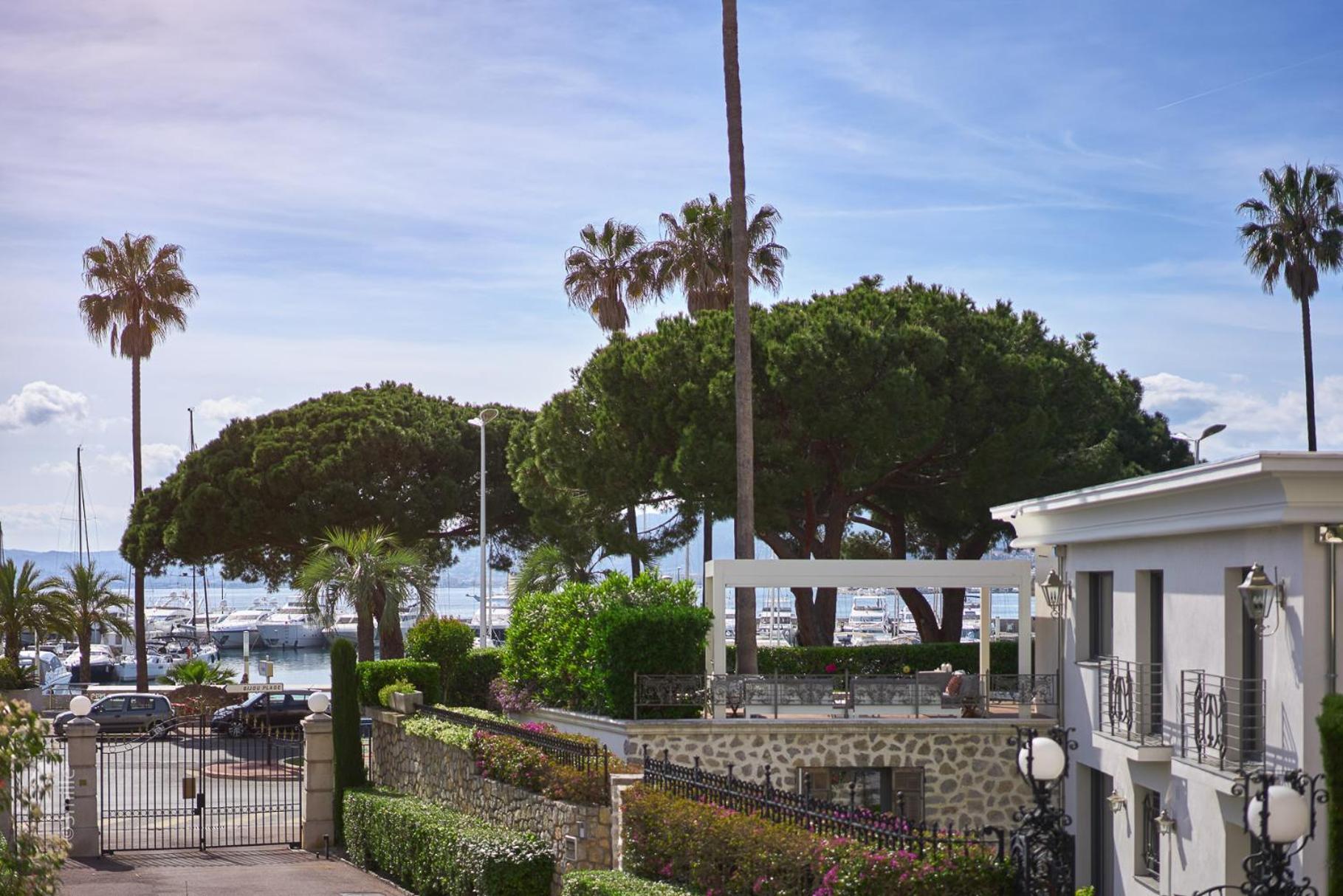 Frgk Maria Croisette * Cannes